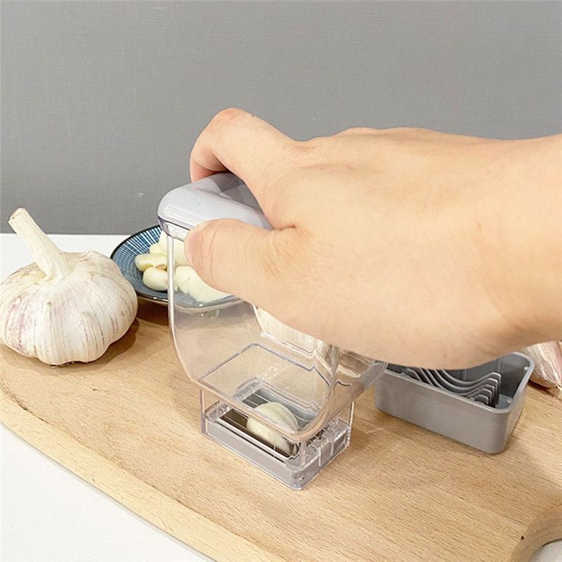 Kitchen Gadgets Garlic - AT05-Garlic Grinding Grater Manual Pressing Cutter