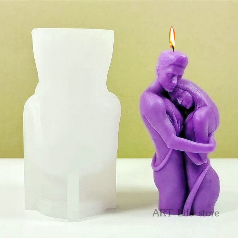 Valentine's Day Couple Embrace - Kitchen Gadgets For Mom ulasan dan harga